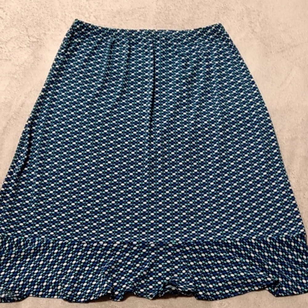 Ladies Petite Sophisticate skirt